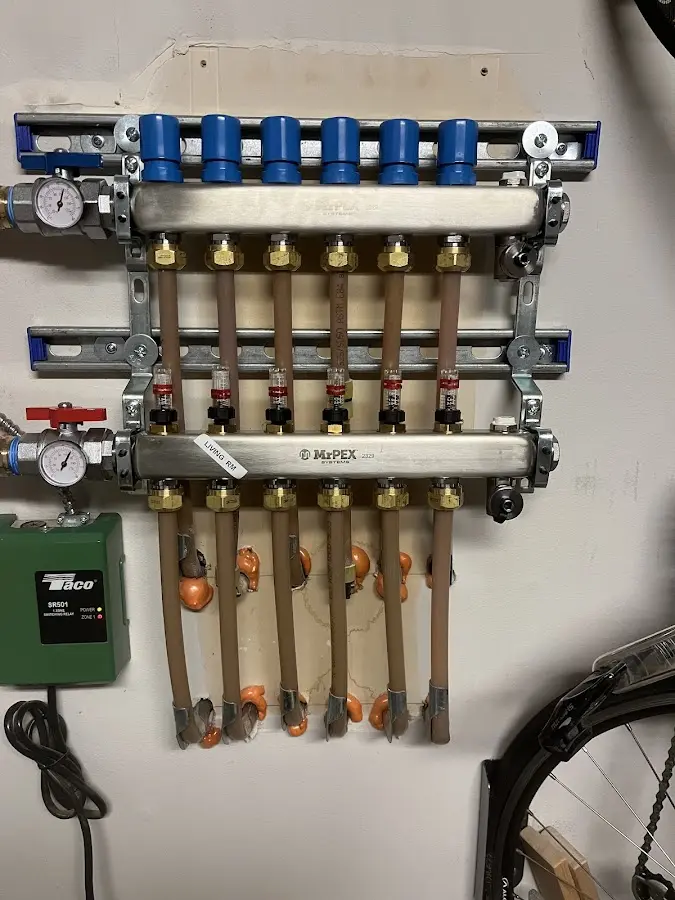 Plumber performing Sink Repair at a residential property in Los Chaves